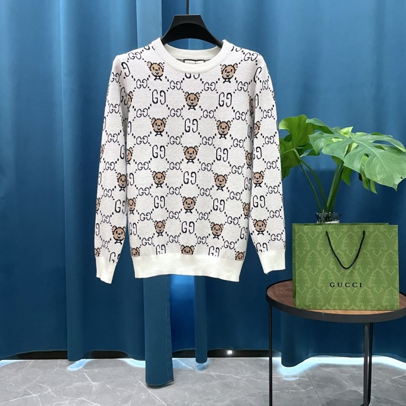 G*u*i sweaters